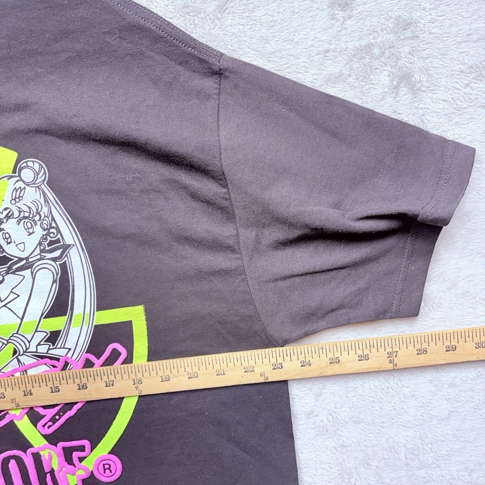 Strictly Hardcore Underground Rave EDM T-shirt Size XL Sailor Moon Dancing - Picture 8 of 11